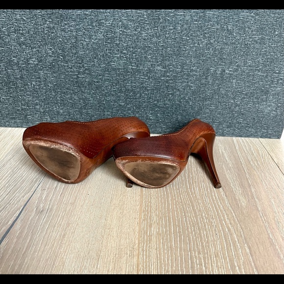 Miu Miu Brown Platform Heels Size 35 1/2 - Picture 12 of 16